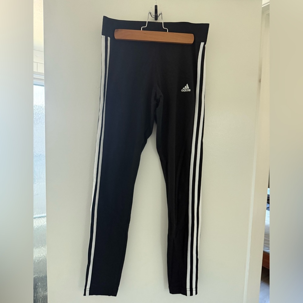 Adidas leggings